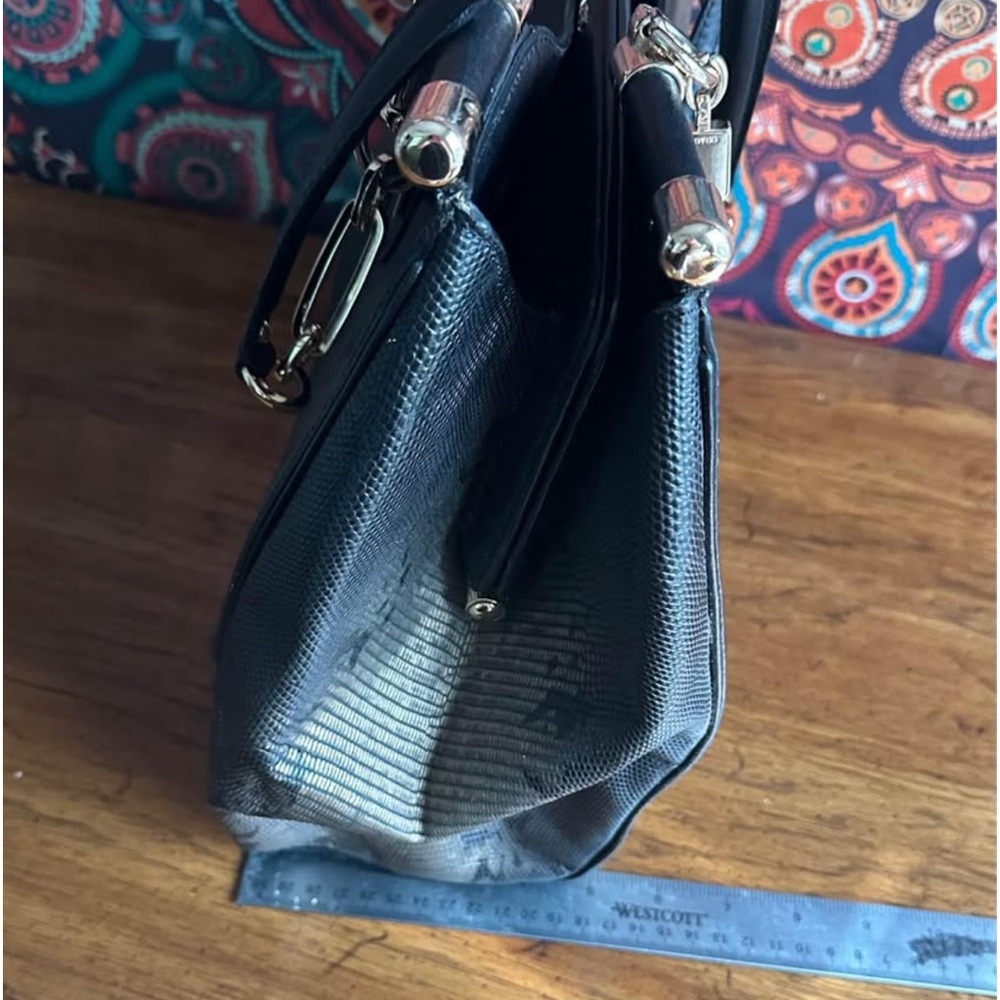 COACH limited edition handbag. Black w/slight gold shimmer. Gold hardware - Picture 5 of 16